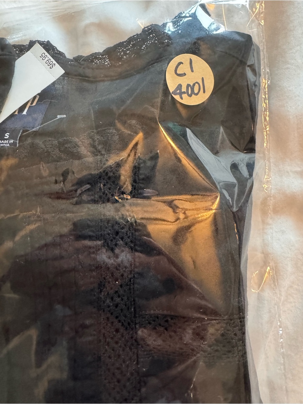 New- GAP ruffle Black Lace-Trim Button Front Blouse - Picture 7 of 7